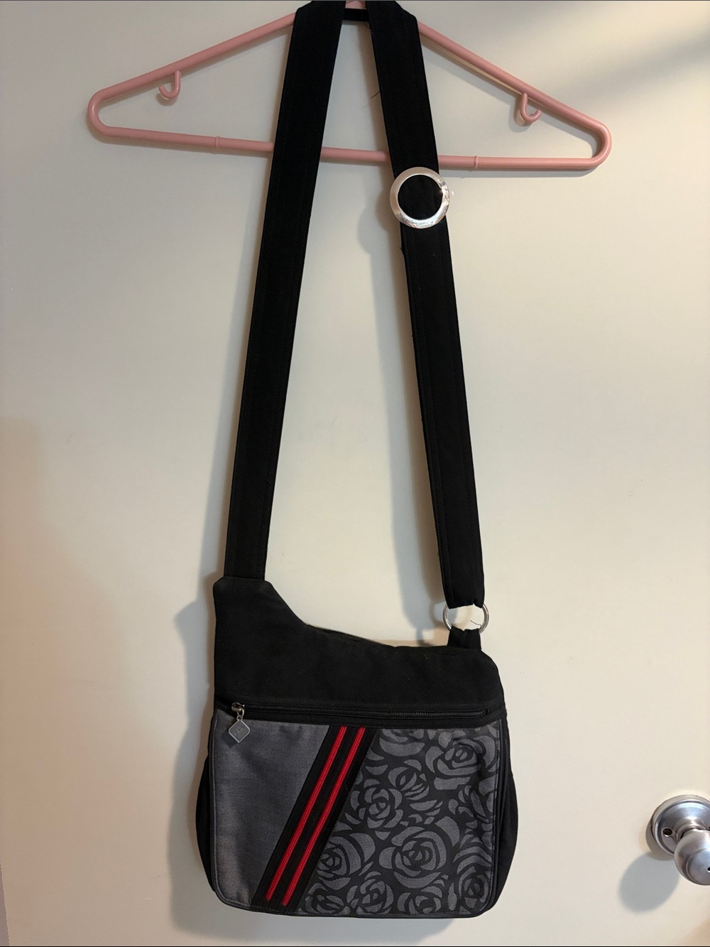 Jaks Black Messenger Bag with Gray Rose Panel and Red Stripe